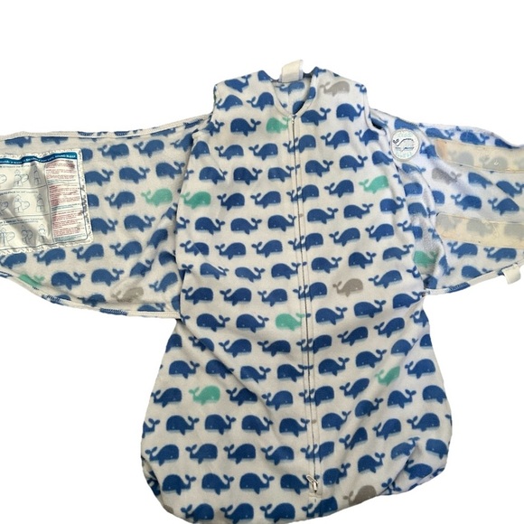 Halo Fleece Swaddle Sleep Sack Size Newborn 0-3 Months Whales - Picture 2 of 5